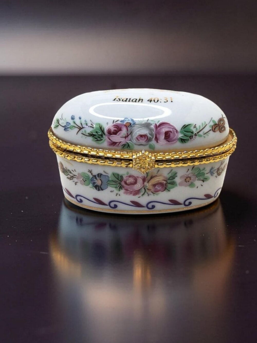 Vintage Imperial Porcelain bible scripture Isiah 40:31 Gold Trim Jewelry/Trinket